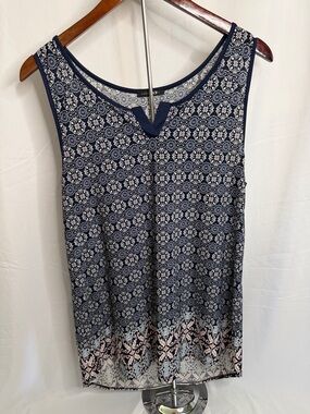 Petite Sophisticate Navy & Pink Patterned Sleeveless Tank